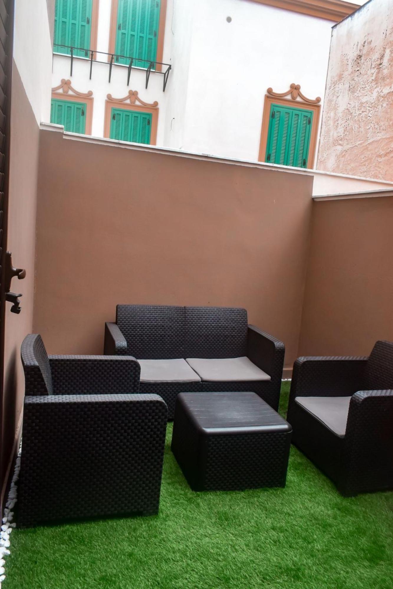 Ballaro Suite Apartment ปาแลร์โม ภายนอก รูปภาพ