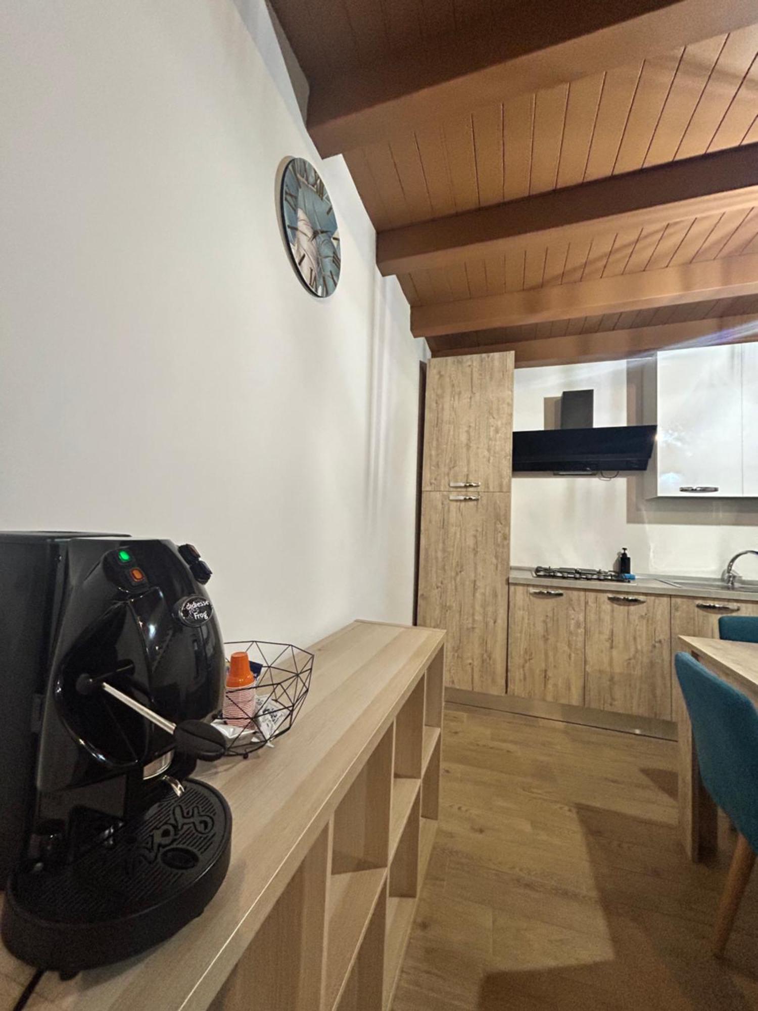 Ballaro Suite Apartment ปาแลร์โม ภายนอก รูปภาพ