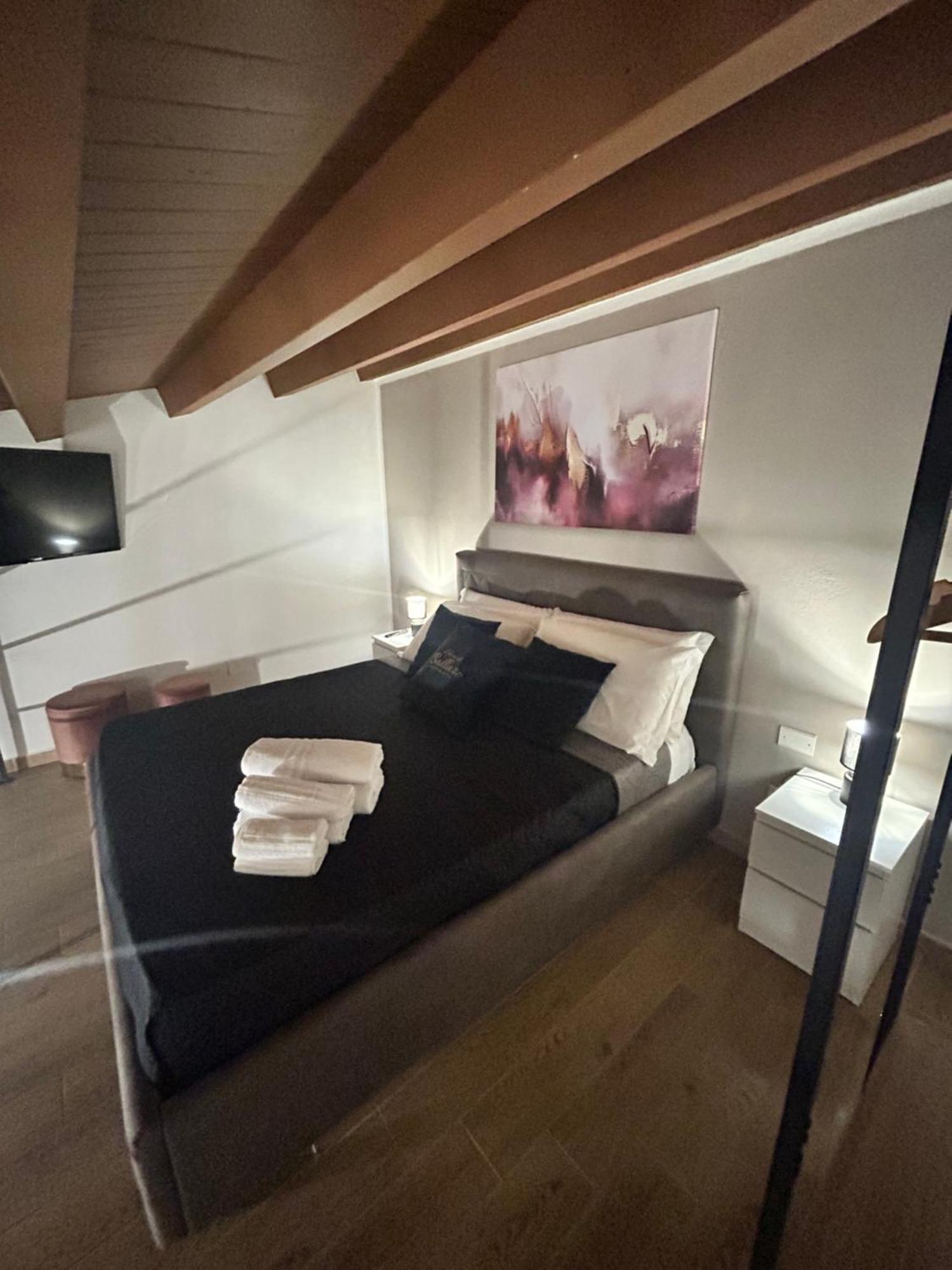 Ballaro Suite Apartment ปาแลร์โม ภายนอก รูปภาพ