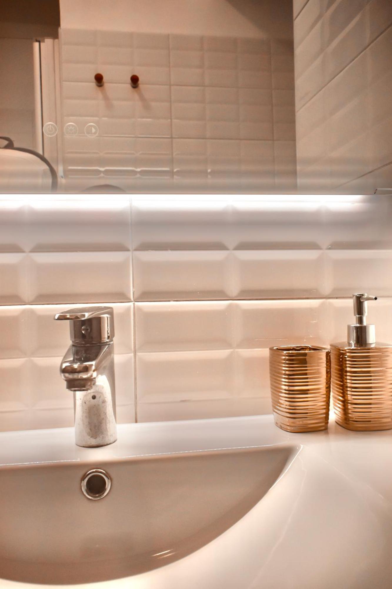 Ballaro Suite Apartment ปาแลร์โม ภายนอก รูปภาพ