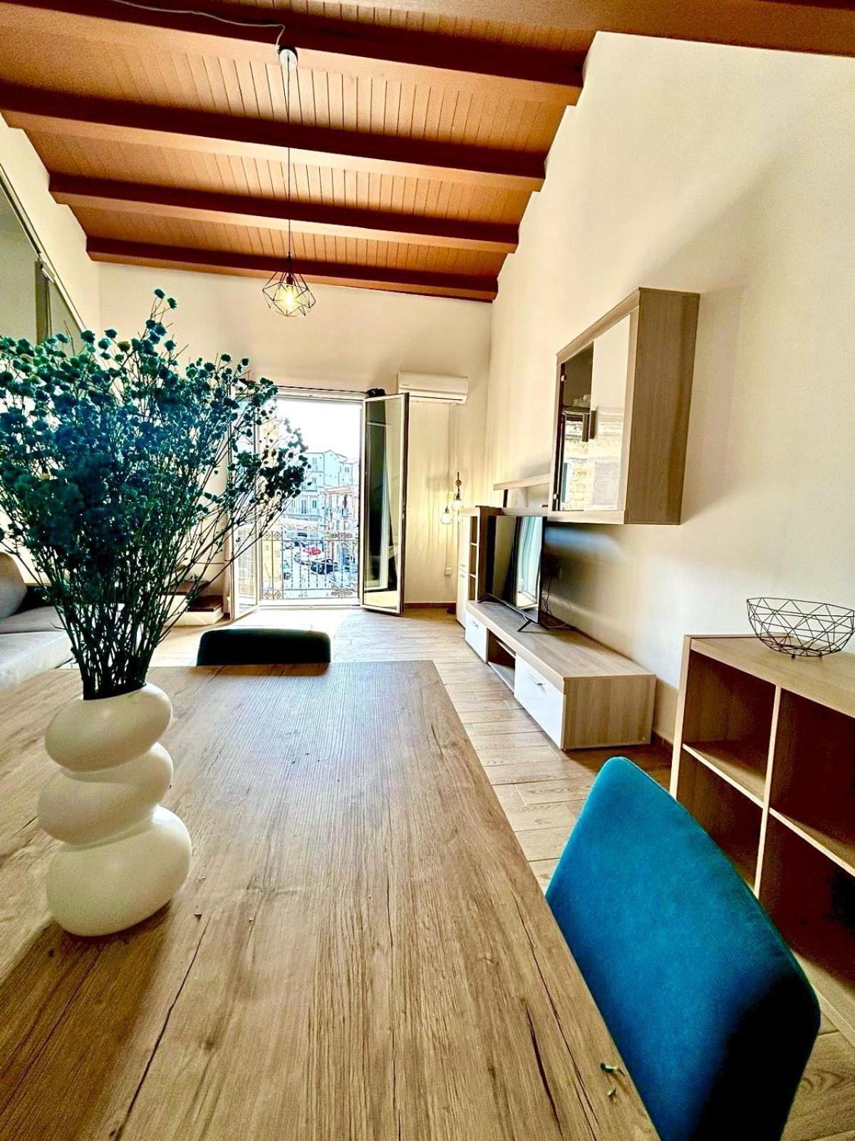Ballaro Suite Apartment ปาแลร์โม ภายนอก รูปภาพ
