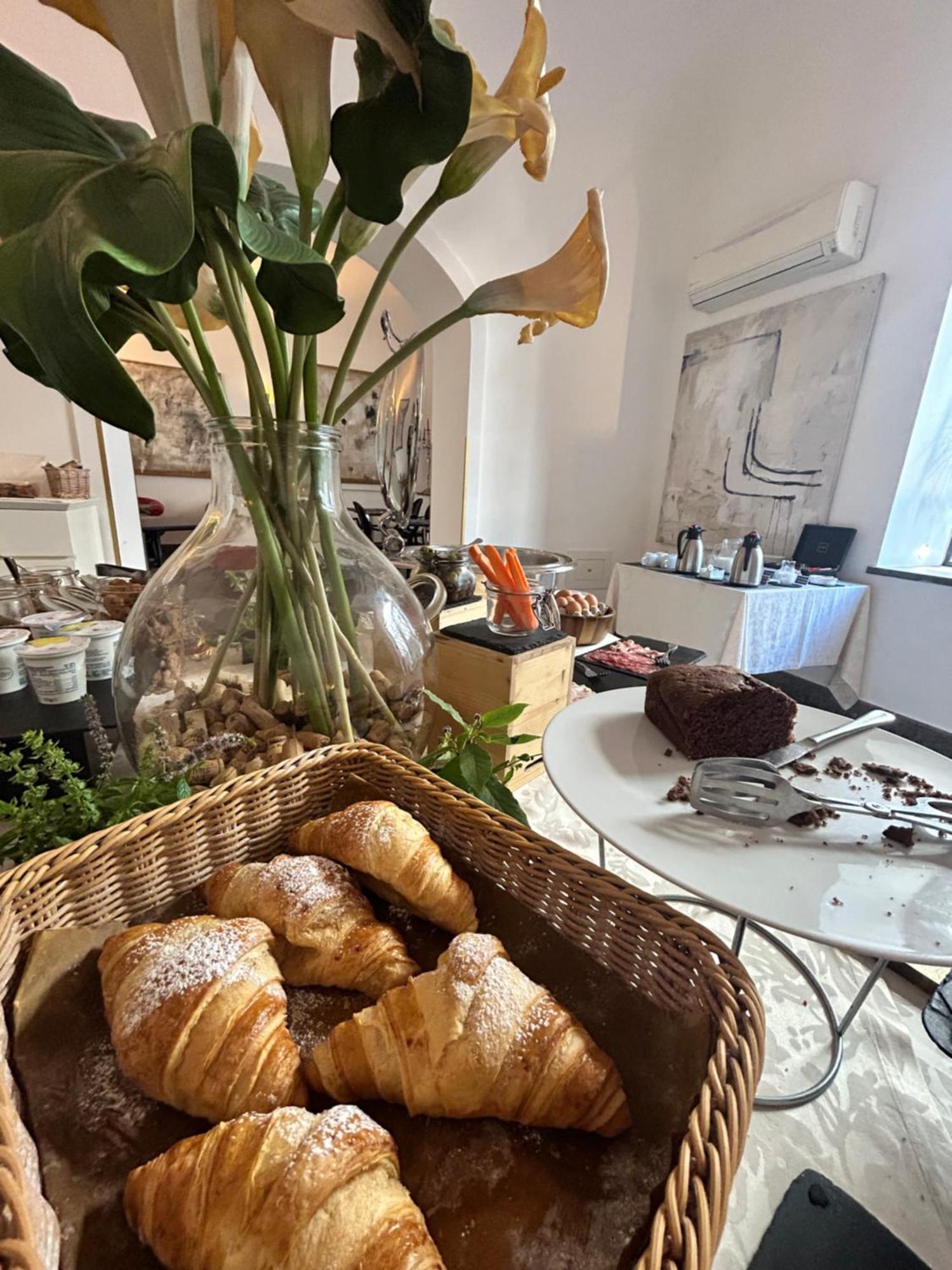 Ballaro Suite Apartment ปาแลร์โม ภายนอก รูปภาพ