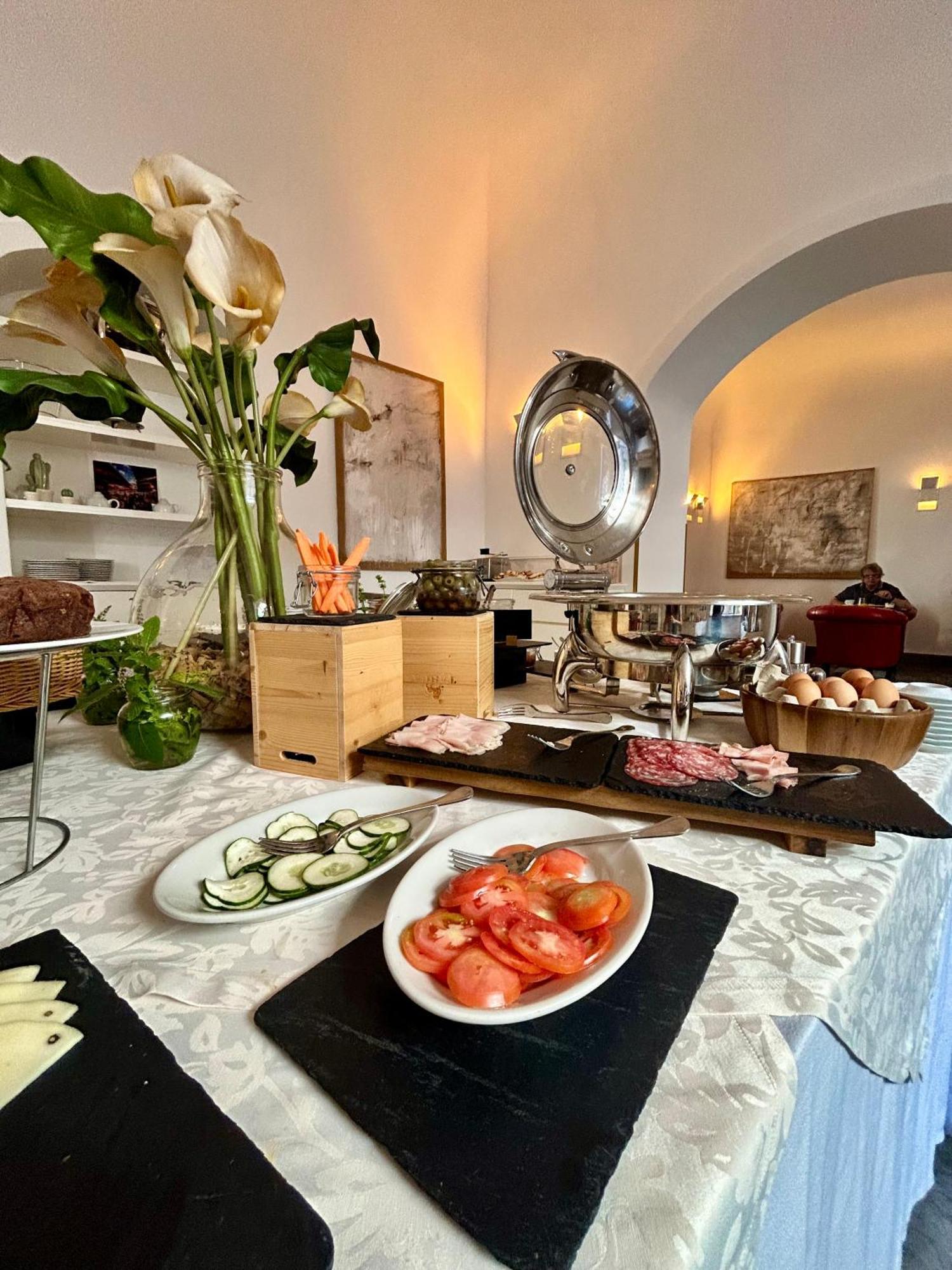 Ballaro Suite Apartment ปาแลร์โม ภายนอก รูปภาพ
